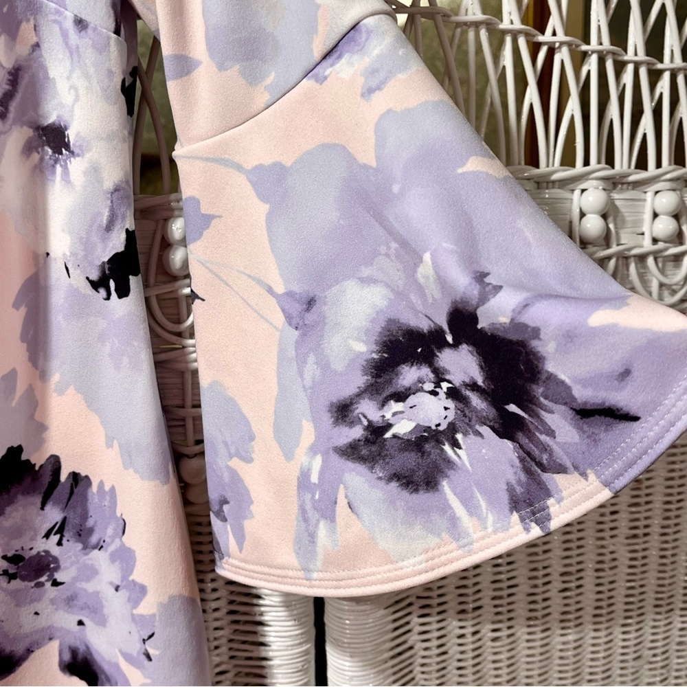 CALVIN KLEIN Sheath Dress Size‎ 4 Bell Sleeve Crepe FLORAL Pastel Knee Length - Picture 3 of 14
